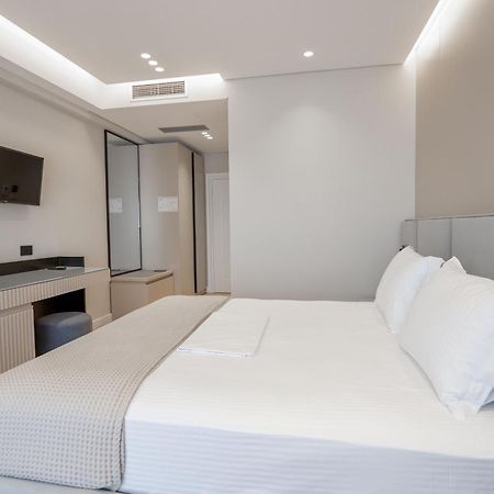 Ami Mar Hotel Sarandë Eksteriør billede