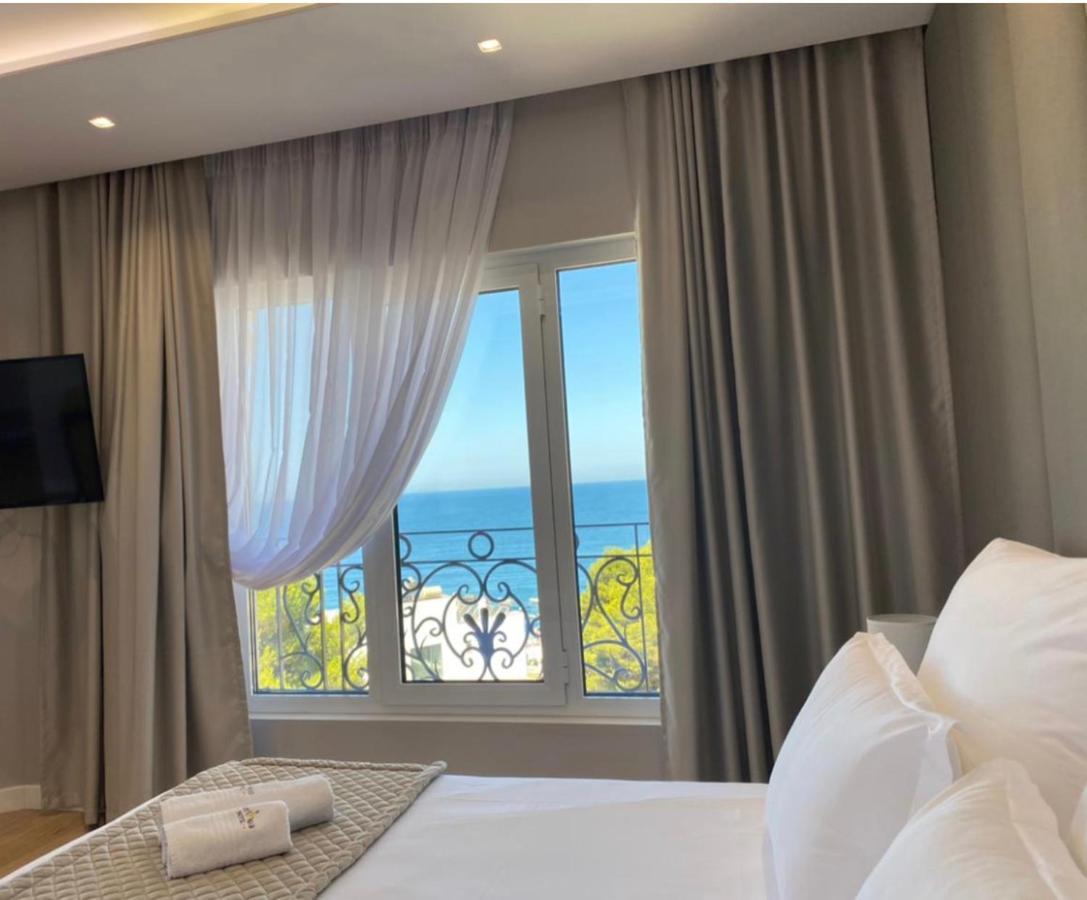 Ami Mar Hotel Sarandë Eksteriør billede