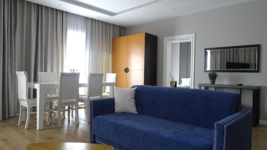 Ami Mar Hotel Sarandë Eksteriør billede