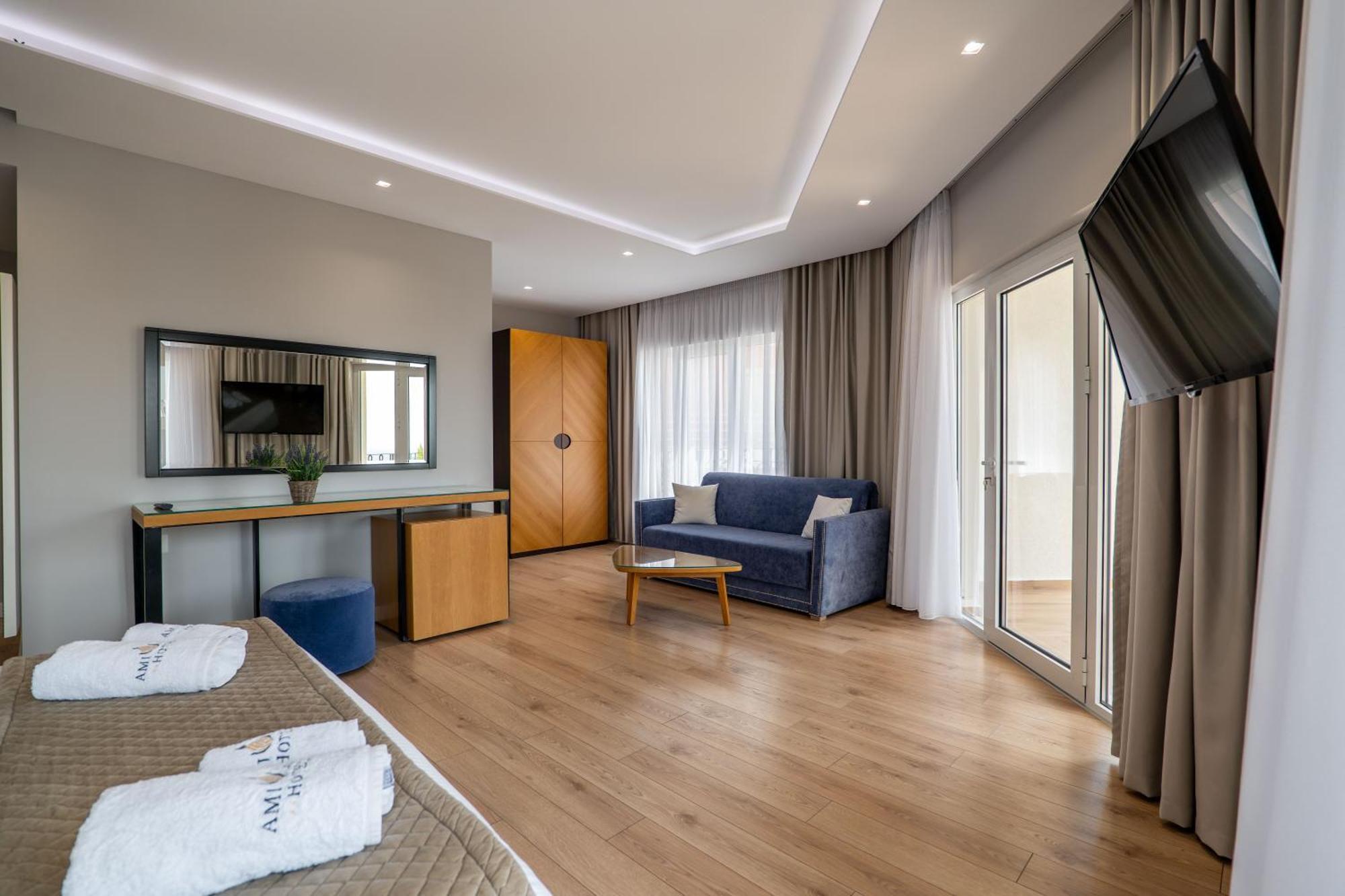 Ami Mar Hotel Sarandë Eksteriør billede