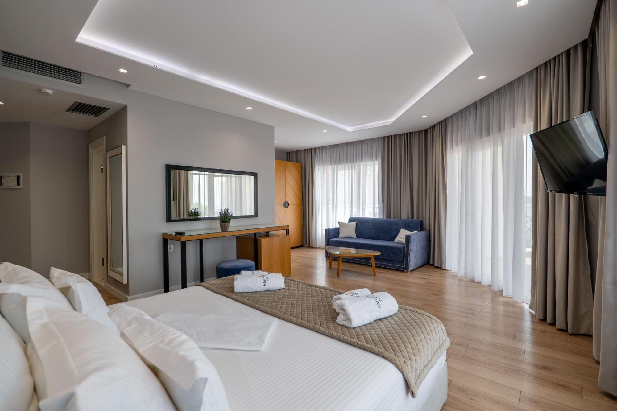 Ami Mar Hotel Sarandë Eksteriør billede