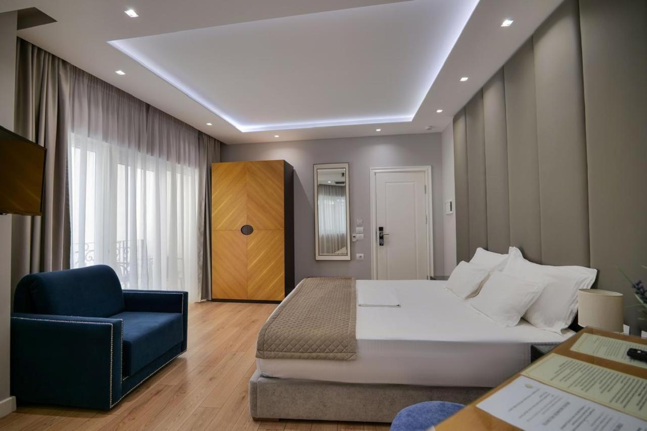 Ami Mar Hotel Sarandë Eksteriør billede