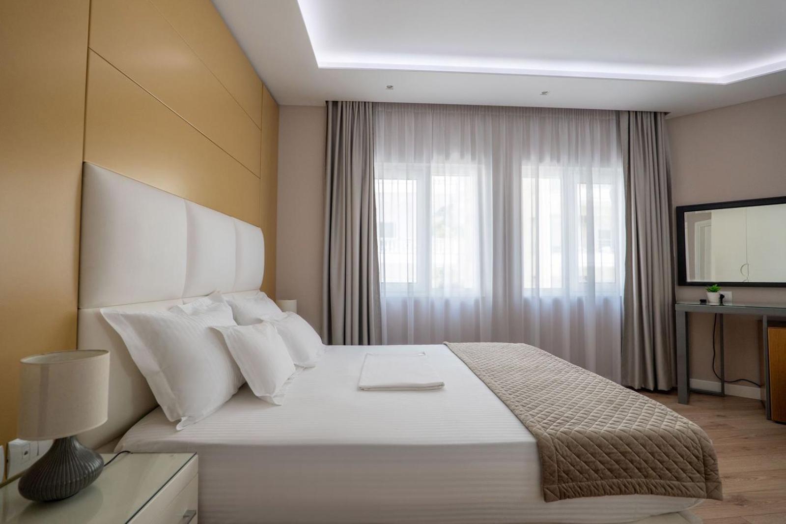 Ami Mar Hotel Sarandë Eksteriør billede